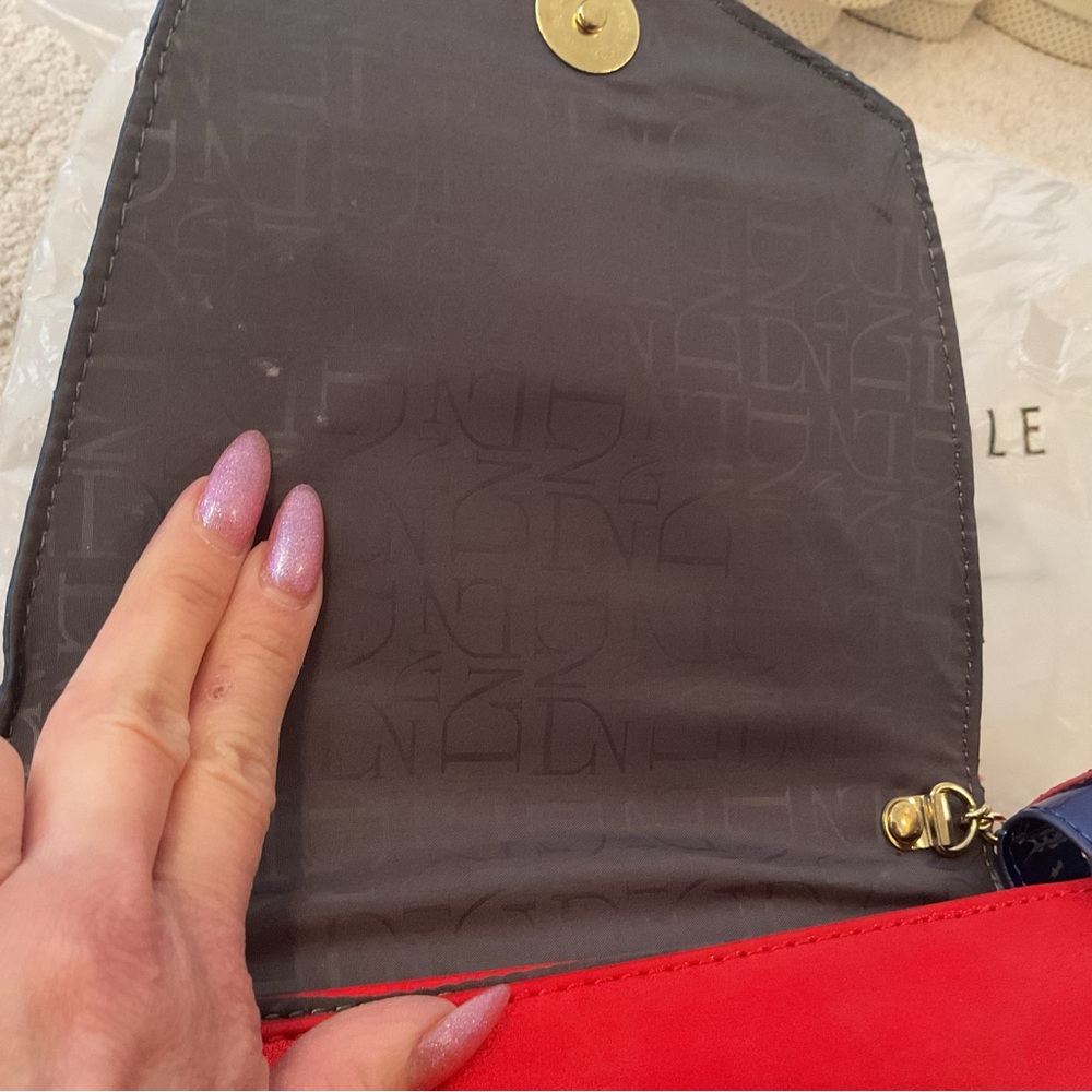 Danielle Nicole Snow White Bag - image 5